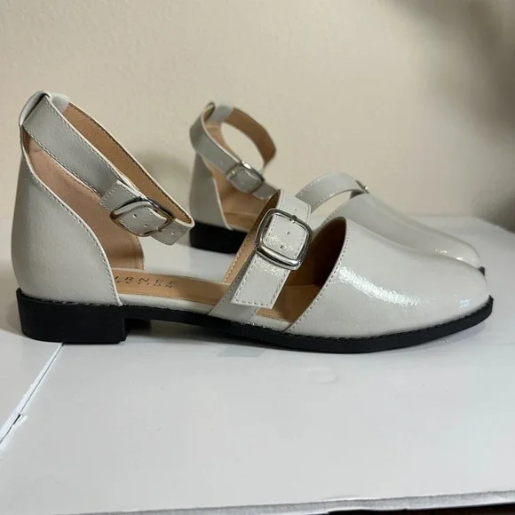 New Journee Collection Constance Double Buckle Flats Grey size 9.5W - Picture 6 of 9